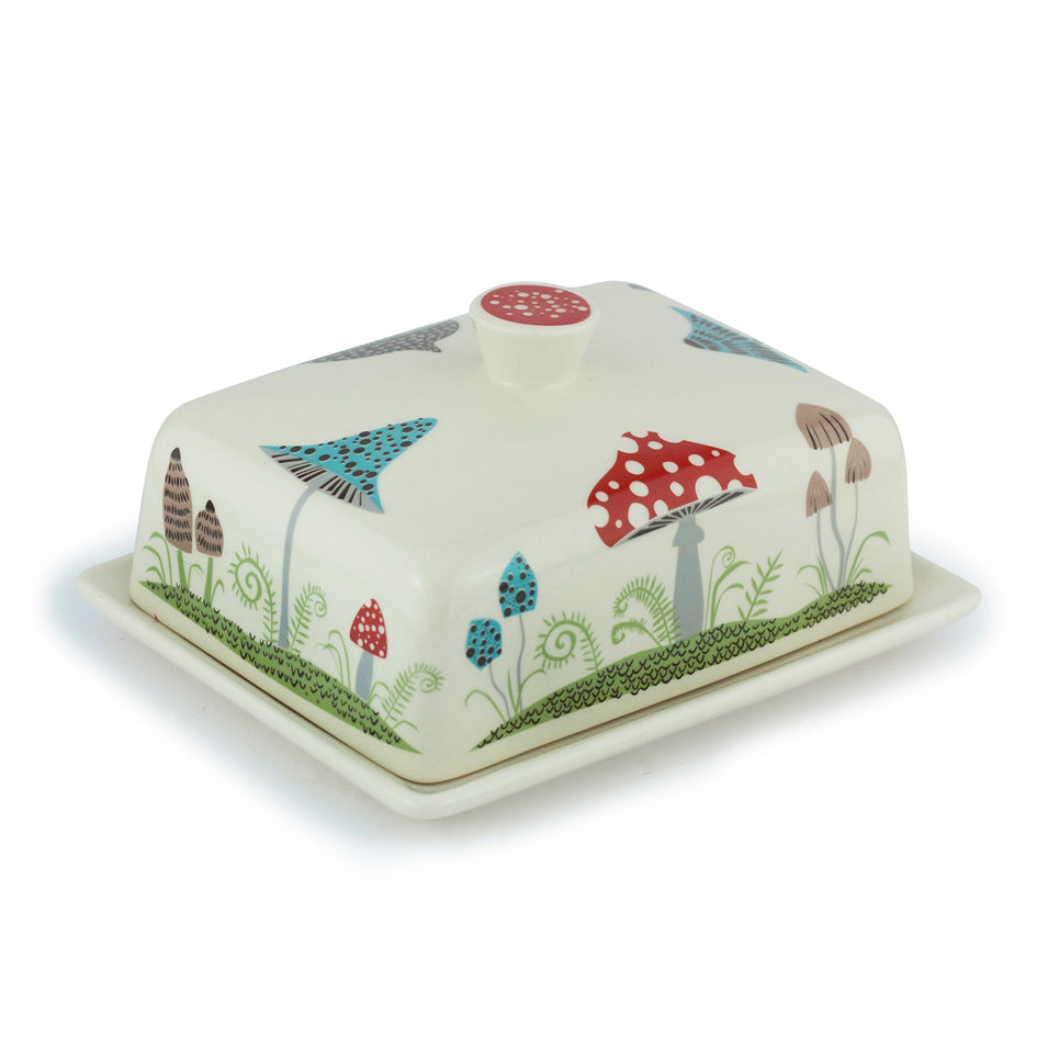 Afbeelding van botervloot met illustraties van paddenstoelen Hannah Turner Ceramics - SuperMatique