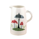 Afbeelding van keramiek schenkkan met illustratie van verschillende paddenstoelen Hannah Turner Ceramics - SuperMatique 